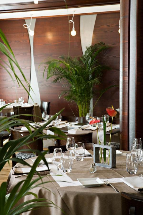 Cottage Logis Hotel - Restaurant Дюделанж Экстерьер фото